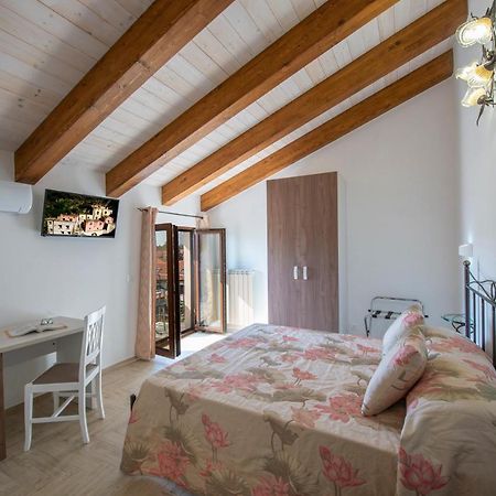 Il Ritrovo Degli Dei Bed & Breakfast Agerola Ngoại thất bức ảnh